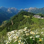 Ostanak kod kuće Prenocisca Valentina *