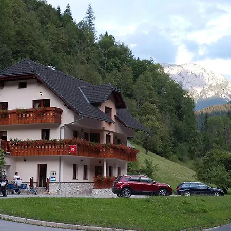 Prenocisca Valentina Pansiyon *