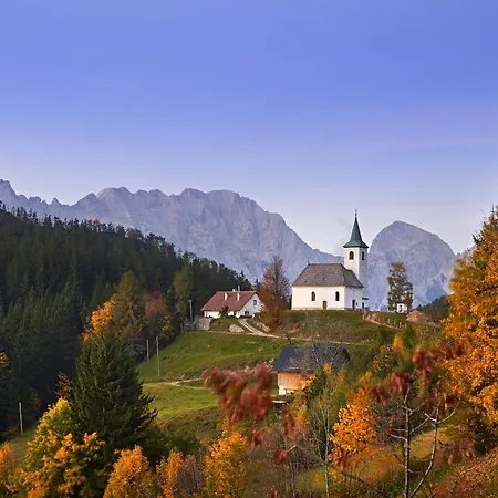 Prenocisca Valentina Pansiyon Solčava