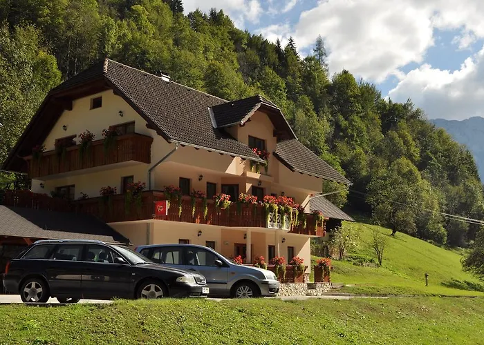 Ostanak kod kuće Prenocisca Valentina *